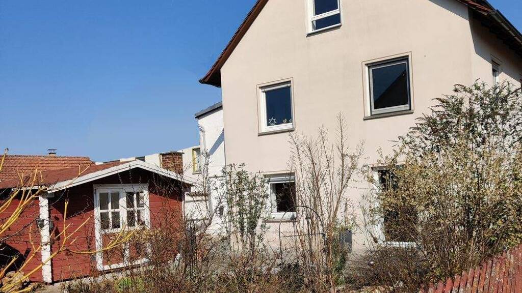 Einfamilienhaus zum Kauf 259.000 € 5 Zimmer 519 m² Grundstück Langfurth 91731