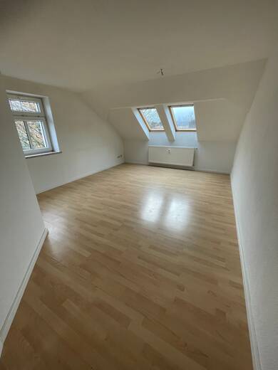 Wohnung zur Miete 395 € 3 Zimmer 65,8 m² Dachgeschoss, 3. Geschoss frei ab sofort Johannisplatz 1 Glauchau Glauchau 08371