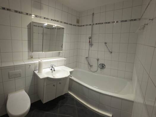 Terrassenwohnung zum Kauf 239.000 € 2 Zimmer 65 m² Geschoss 1/3 frei ab sofort Lötzener Straße 10 Waldstadt Karlsruhe 76139
