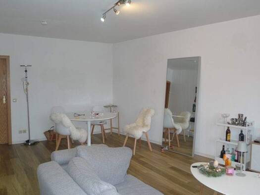 Wohnung zur Miete 660 € 2 Zimmer 67 m² 1. Geschoss Kürenz Trier 54295