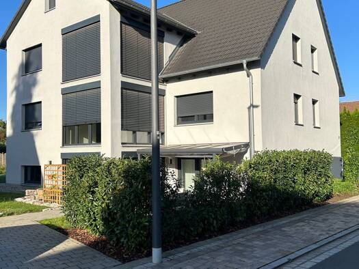 Wohnung zur Miete 1.100 € 3 Zimmer 105 m² Geschoss 1/2 frei ab 01.11.2026 Neuses Eggolsheim 91330