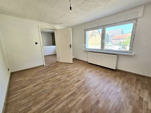 Einfamilienhaus zum Kauf 119.000 € 3 Zimmer 140 m² 194 m² Grundstück frei ab sofort Marktstraße Barby 39249