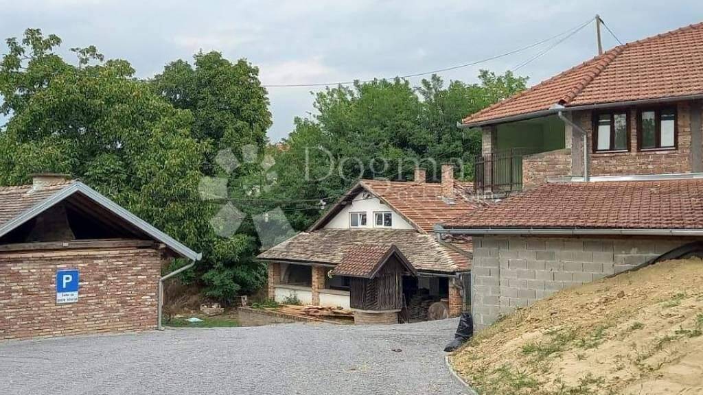 Haus zum Kauf 320.000 € 15 Zimmer 600 m² Draz