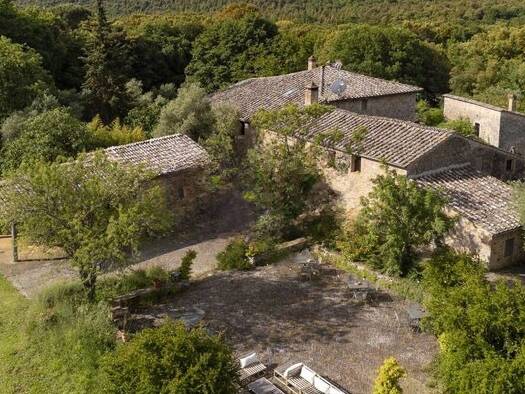 Haus zum Kauf 2.500.000 € 1.100 m² Sovicille 53018