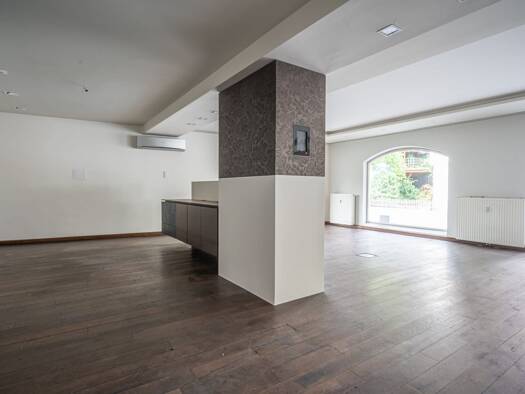 Büro zur Miete 1.990 € Kitzbühel 6370