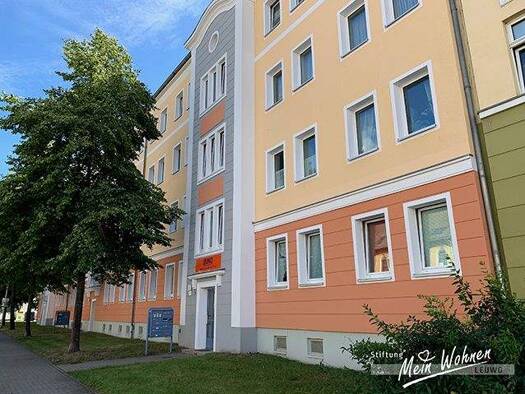 Wohnung zur Miete 300 € 2 Zimmer 52,1 m² 3. Geschoss Naumburger Str. 31 Zeitz 06712