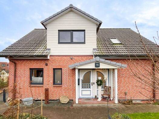 Einfamilienhaus zum Kauf 499.000 € 5 Zimmer 149,7 m² 1.084 m² Grundstück Bad Segeberg 23795