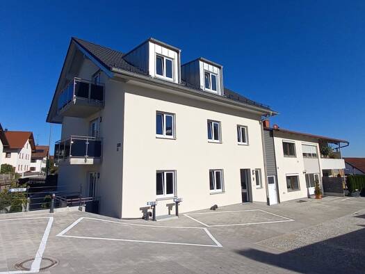 Wohnung zur Miete - Erstbezug 1.120 € 3 Zimmer 80 m² Geschoss 2/3 frei ab 01.10.2026 Eitting Eitting 85462