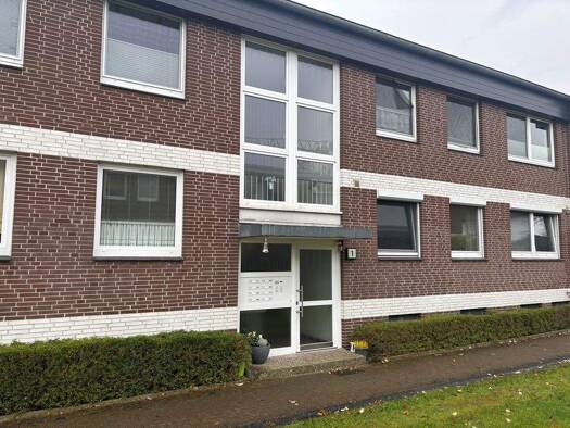 Wohnung zur Miete 884 € 2,5 Zimmer 68 m² 1. Geschoss Hittfeld Seevetal-Hittfeld 21218