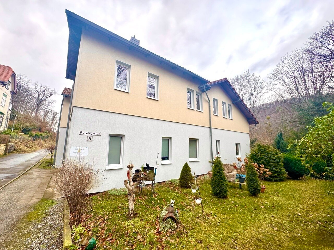 Mehrfamilienhaus zum Kauf als Kapitalanlage geeignet 460.000 € 9 Zimmer 1.301 m²<br/>Wohnfläche Wernigerode Wernigerode 38855