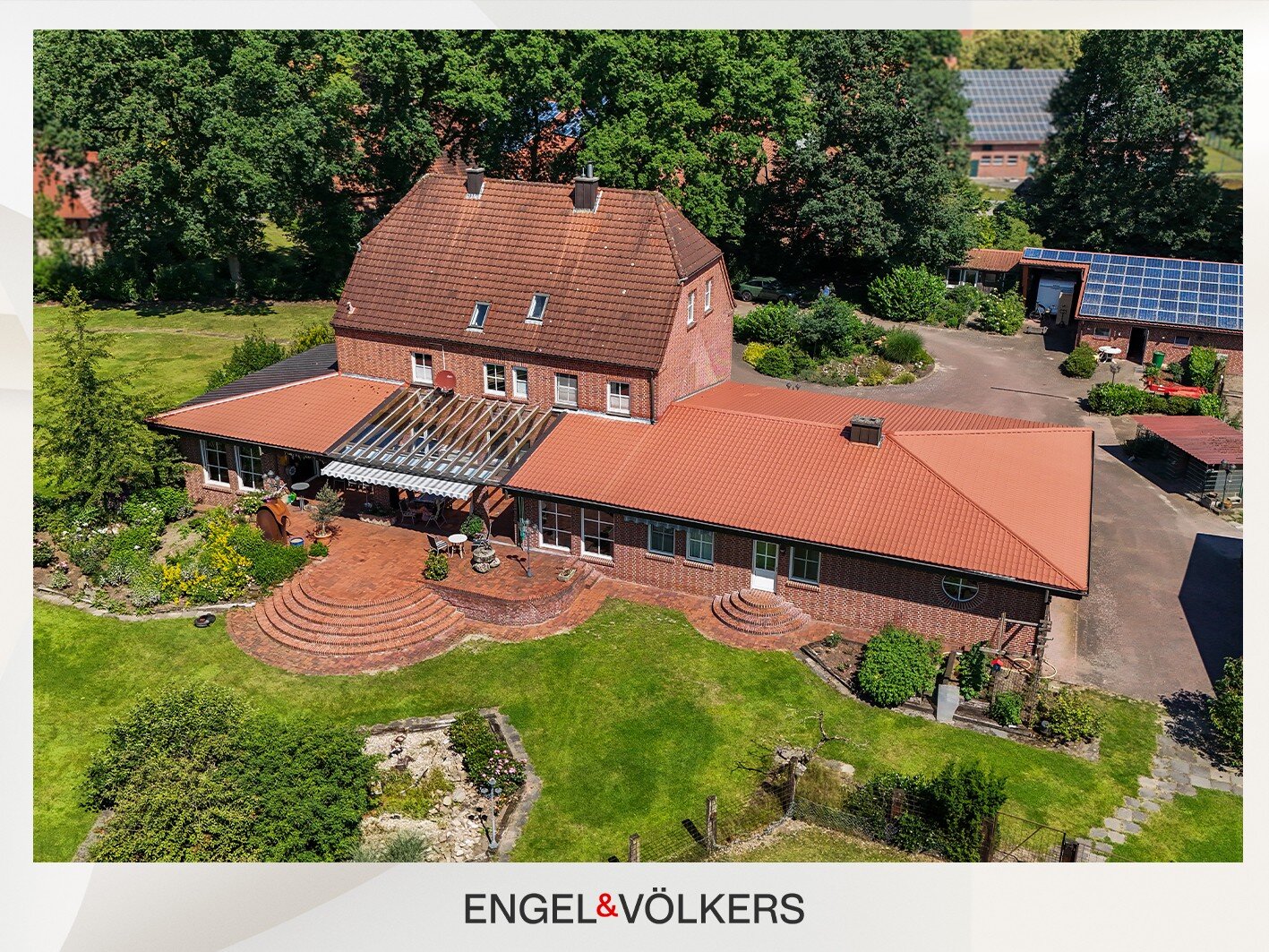 Einfamilienhaus zum Kauf 14 Zimmer 446 m²<br/>Wohnfläche 15.333 m²<br/>Grundstück Apeldorn Meppen 49716