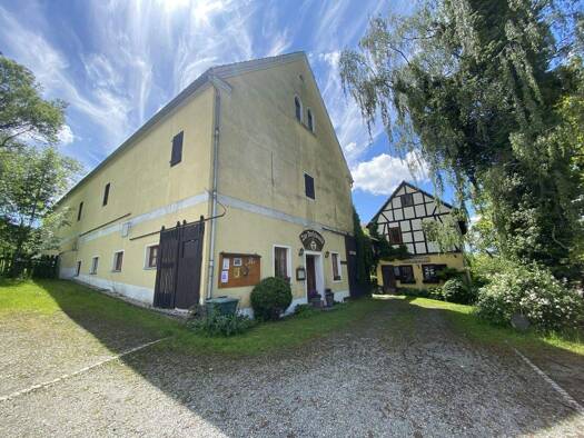 Bauernhaus zum Kauf 690.000 € 15 Zimmer 200 m² 6.200 m² Grundstück Waltersdorf Mohlsdorf-Teichwolframsdorf 07987