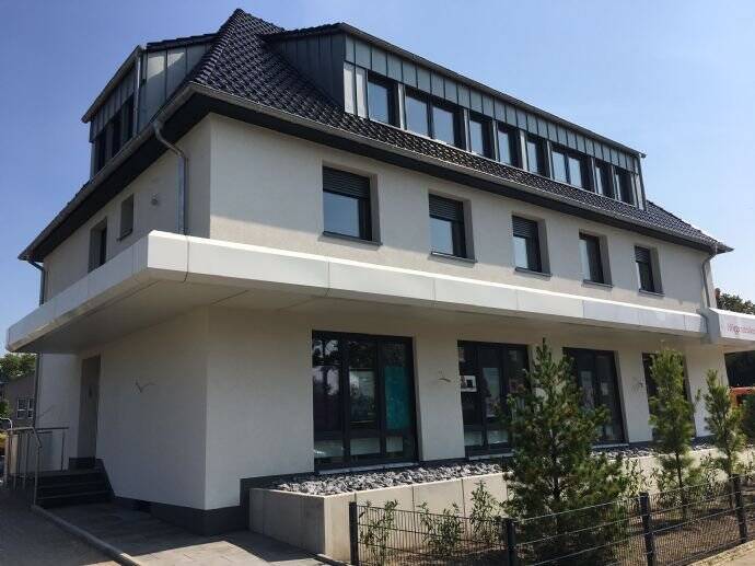 Property thumbnail 2