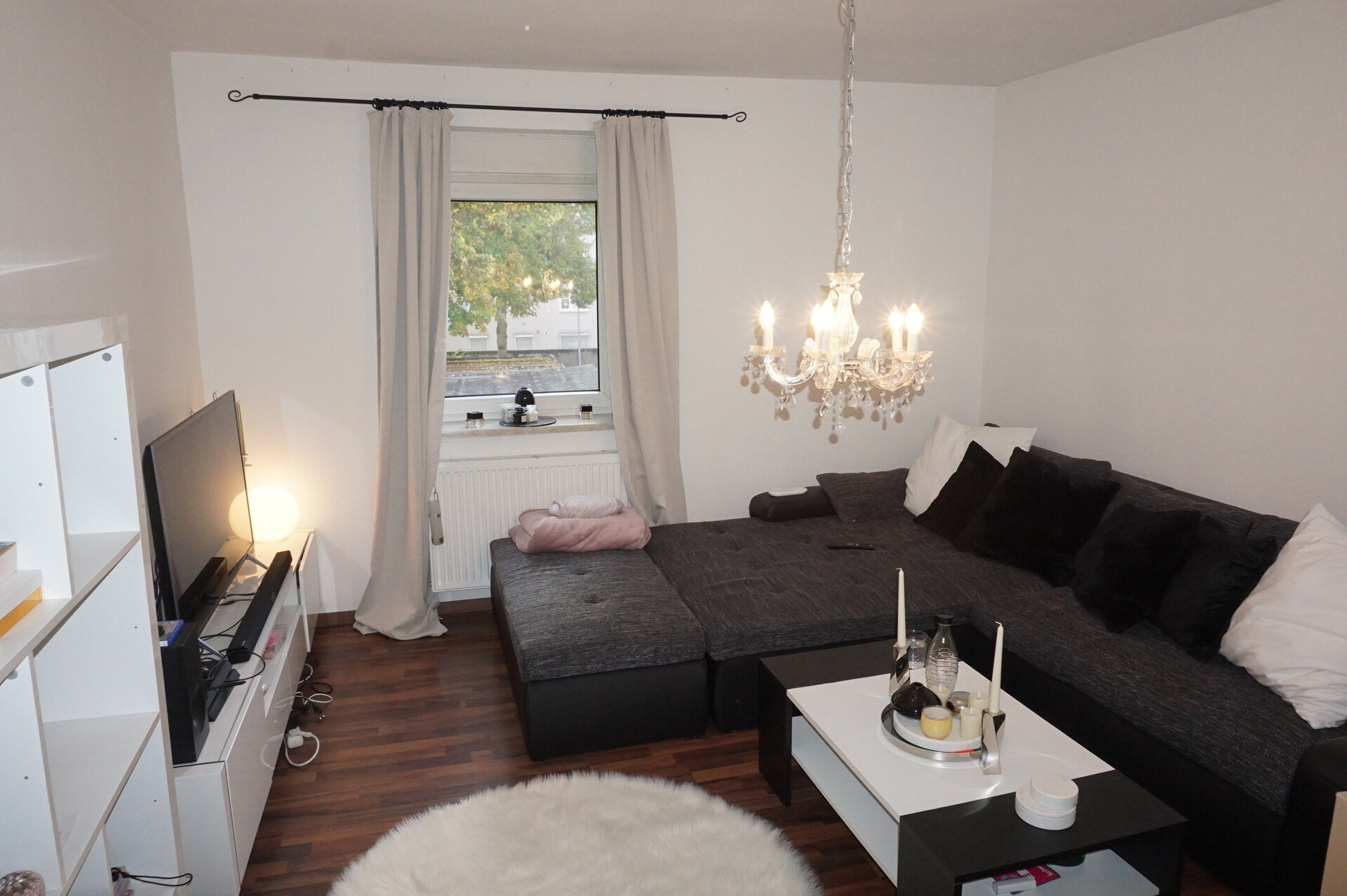 Wohnung zur Miete 435 € 2 Zimmer 52 m²<br/>Wohnfläche 01.02.2025<br/>Verfügbarkeit Jenneweg Saarbrücken 66113