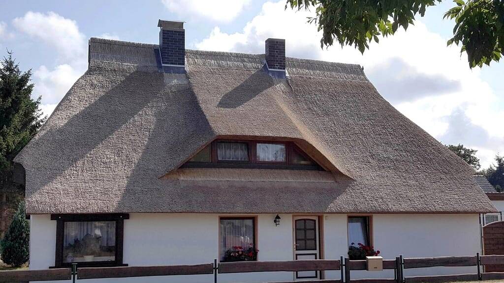 Haus zum Kauf 360.000 € 6 Zimmer 126 m² 606 m² Grundstück Bahnhofstraße 92 Trassenheide 17449