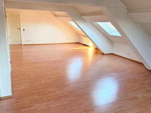 Wohnung zur Miete 850 € 3,5 Zimmer 95 m² Geschoss 2/3 frei ab sofort Schaffhausen Wadgassen 66787