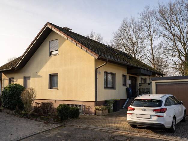 Einfamilienhaus zum Kauf provisionsfrei 549.000 € 7 Zimmer 160 m² 690 m² Grundstück Weitenung Bühl 77815