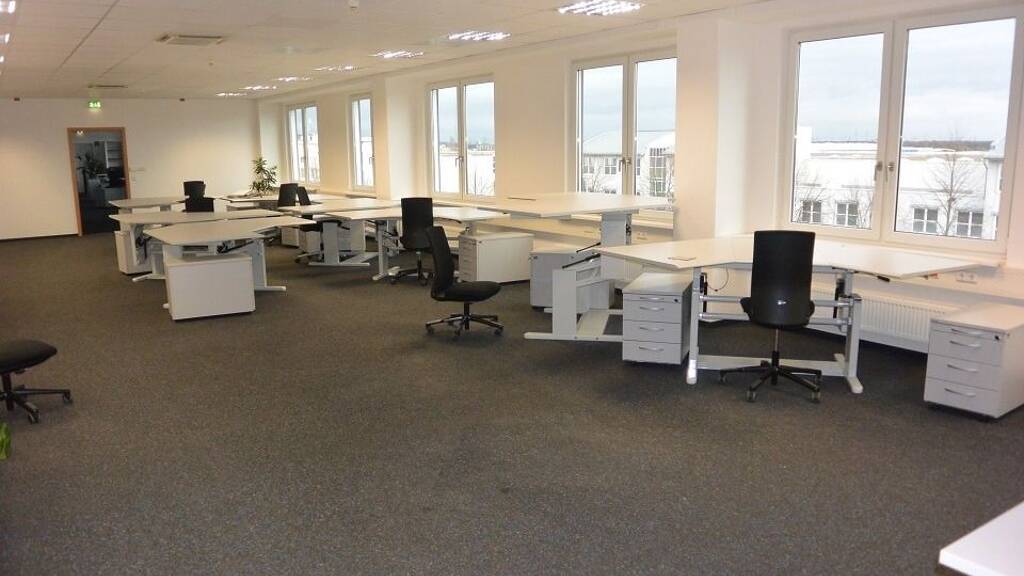 Bürofläche zur Miete provisionsfrei 6,25 € 1.881 m² Bürofläche teilbar ab 380 m² Ginsheim-Gustavsburg 65462