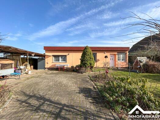 Bungalow zum Kauf 99.500 € 3 Zimmer 78,1 m² 644 m² Grundstück Berliner Chaussee Magdeburg 39114