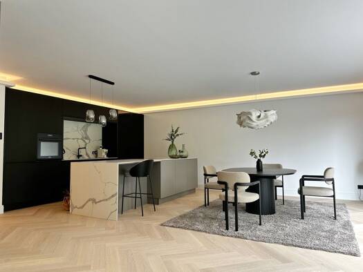 Villa zum Kauf - Erstbezug provisionsfrei 1.320.000 € 5 Zimmer 215 m² 391 m² Grundstück frei ab sofort Wendelstein Wendelstein 90530