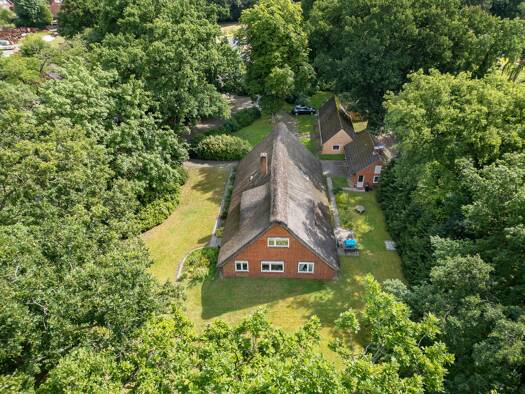 Einfamilienhaus zum Kauf 799.000 € 10 Zimmer 243,3 m² 2.762 m² Grundstück Worpswede Worpswede 27726