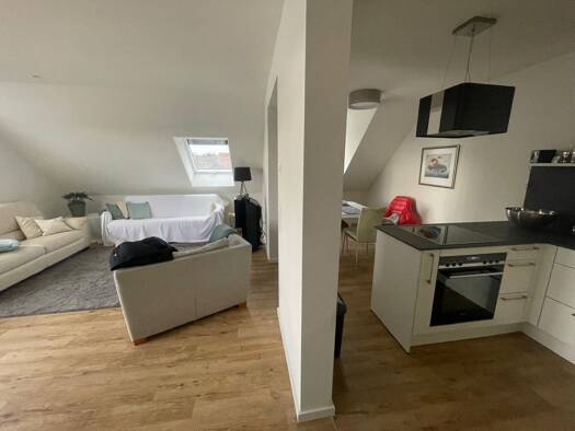 Wohnung zur Miete 980 € 2,5 Zimmer 64 m² Geschoss 1/2 frei ab 01.12.2026 Uttenreuth Uttenreuth 91080