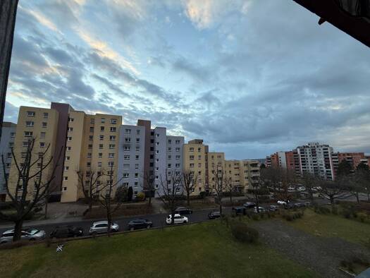 Wohnung zur Miete 950 € 3,5 Zimmer 88 m² Geschoss 4/9 frei ab 01.04.2026 Haidach Pforzheim 75181