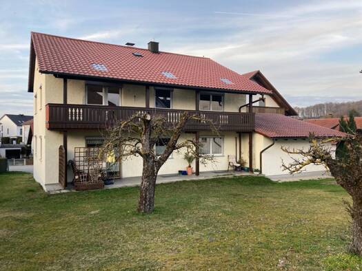 Wohnung zur Miete 750 € 3,5 Zimmer 85 m² Geschoss 1/2 frei ab 01.10.2026 Ergoldsbach Ergoldsbach 84061