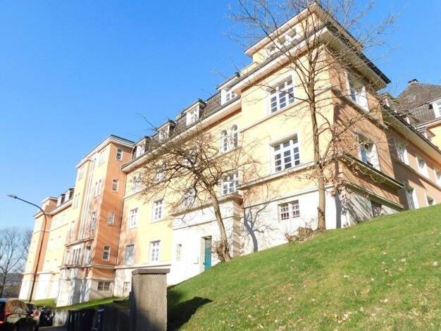 Wohnung zur Miete 552 € 2 Zimmer 58,4 m² frei ab 31.10.2026 Hindenburgstraße 33 Elberfeld Wuppertal 42117