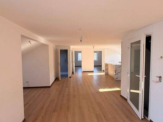 Wohnung zum Kauf 217.000 € 1,5 Zimmer 77 m² 1 Geschosse frei ab sofort Alsting 57515