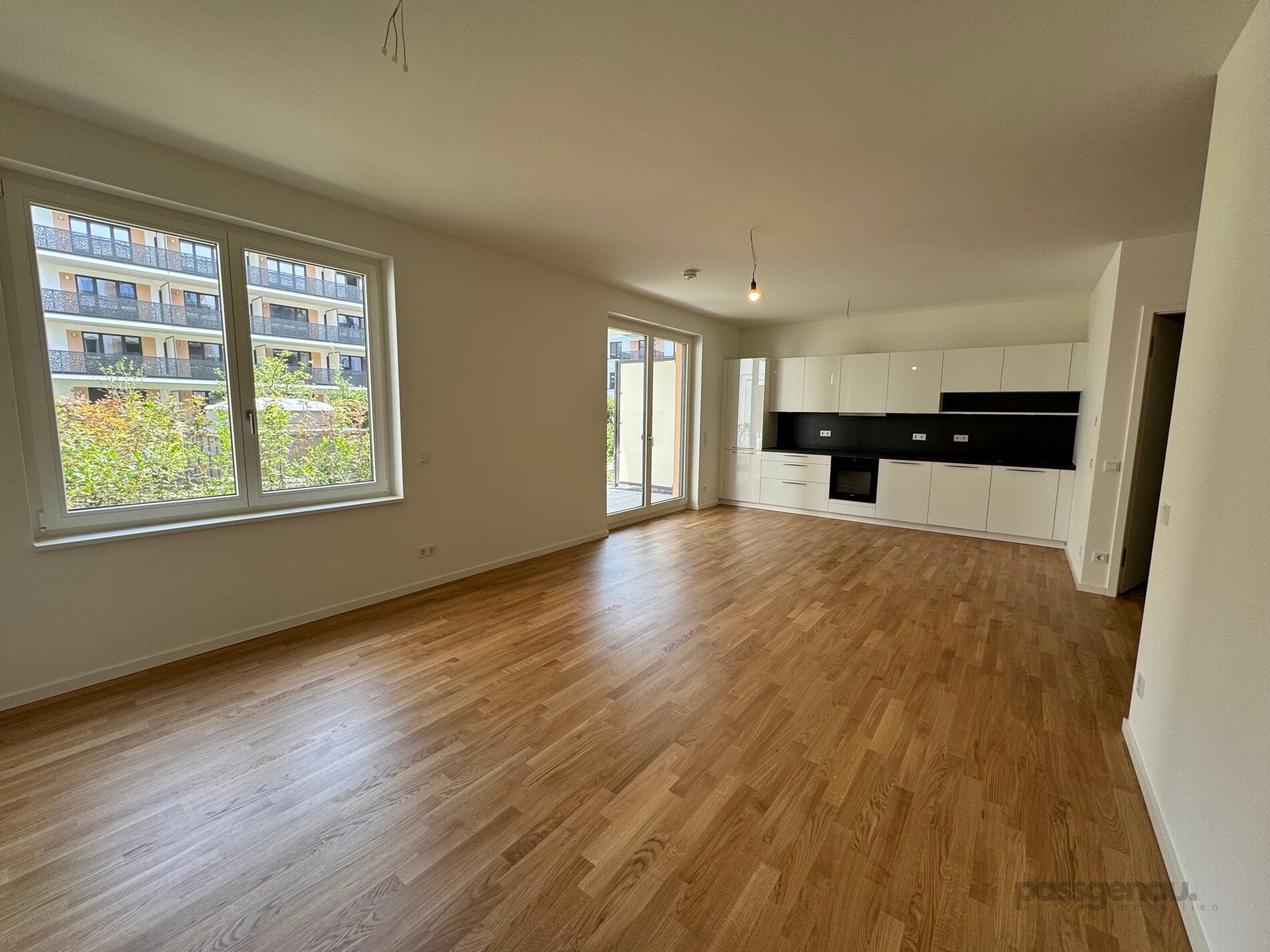 Terrassenwohnung zur Miete 3.170 € 4 Zimmer 119,5 m²<br/>Wohnfläche 1.<br/>Geschoss Friedrichshain Berlin Friedrichshain 10243