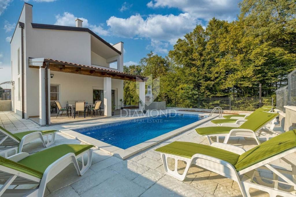 Haus zum Kauf 340.000 € 3 Zimmer 84 m²<br/>Wohnfläche 353 m²<br/>Grundstück Porec center 52440