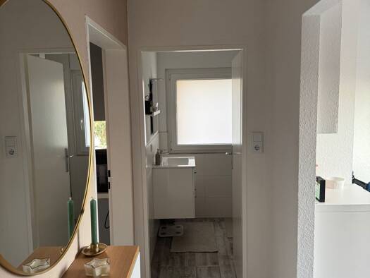 Wohnung zur Miete 670 € 2 Zimmer 34 m² Geschoss 2/2 frei ab 01.11.2026 Bad Vilbel Bad Vilbel 61118