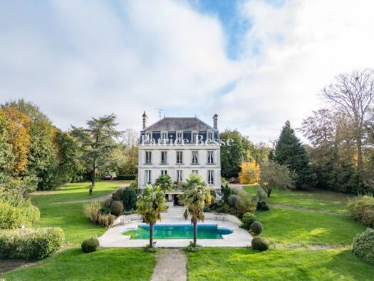 Einfamilienhaus zum Kauf 760.000 € 11 Zimmer 400 m² 13.634 m² Grundstück Saint-Pierre-en-Auge 14140