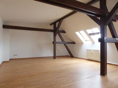 Wohnung zur Miete 500 € 3 Zimmer 79,3 m² Dachgeschoss, 4. Geschoss frei ab 01.08.2025 Wilhelm-Weitling-Str. 24 Altstadt Brandenburg an der Havel 14770
