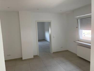 Wohnung zur Miete 790 € 3 Zimmer 95 m² Geschoss 1/2 frei ab 01.09.2025 Offstein 67591