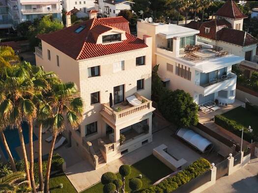Einfamilienhaus zum Kauf 690 m² 1.176 m² Grundstück Sitges 08870