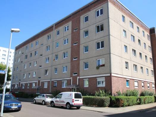 Wohnung zur Miete 368 € 3 Zimmer 66,9 m² 3. Geschoss Charlottenstraße 18 Neue Neustadt Magdeburg 39124