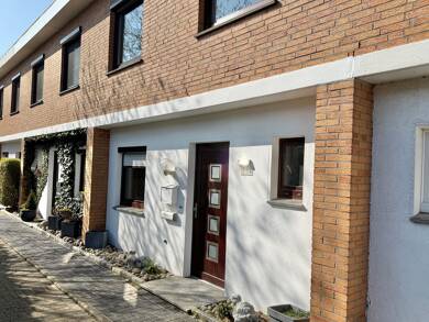 Haus zum Kauf 229.000 € 5 Zimmer 140,2 m² 120 m² Grundstück frei ab sofort Breite Str. Brake Brake 26919