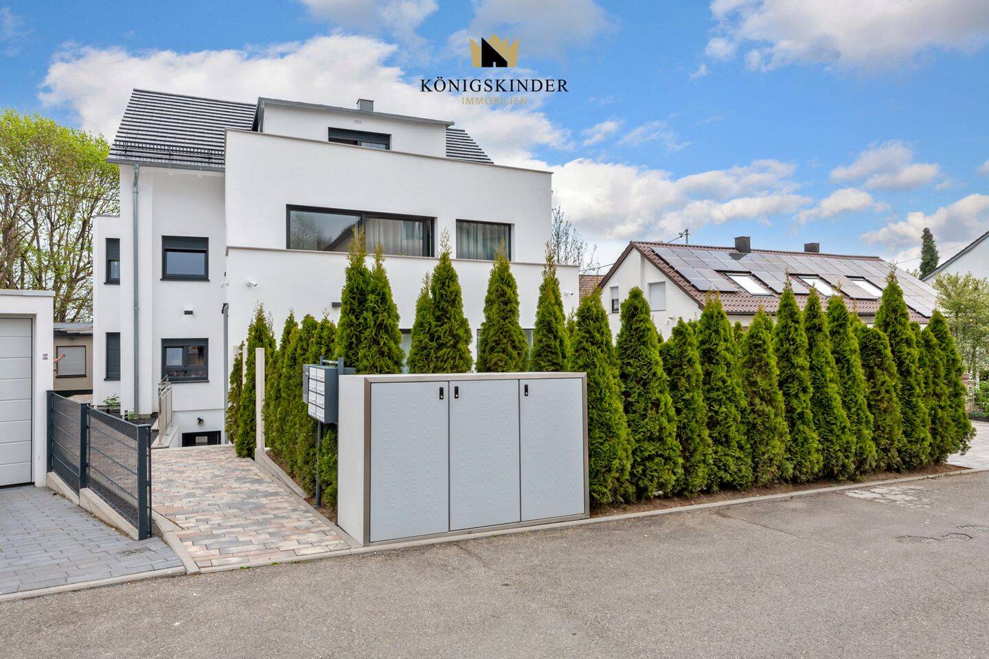 Property thumbnail 2