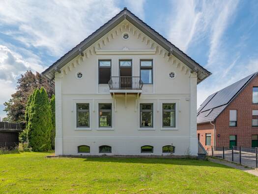 Villa zum Kauf 985.500 € 8 Zimmer 198 m² 1.040 m² Grundstück Cranz Harburg 21129