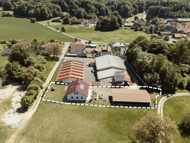 Einfamilienhaus zum Kauf 449.000 € 5 Zimmer 156,9 m² 1.335 m² Grundstück frei ab 15.03.2026 Strahlenfelser Weg 9b Großengsee Simmelsdorf 91245