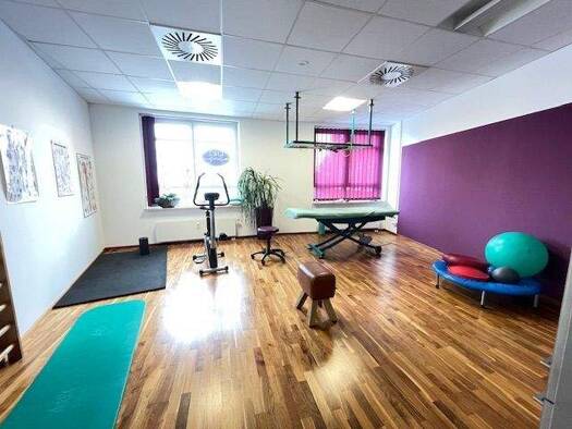 Praxis zur Miete provisionsfrei 12 € 2 Zimmer 73,4 m² Bürofläche Schwaig Schwaig bei Nürnberg 90571