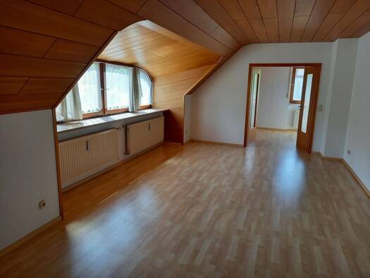 Wohnung zur Miete 800 € 4 Zimmer 104 m² Geschoss 1/2 frei ab sofort Lohr Lohr am Main 97816