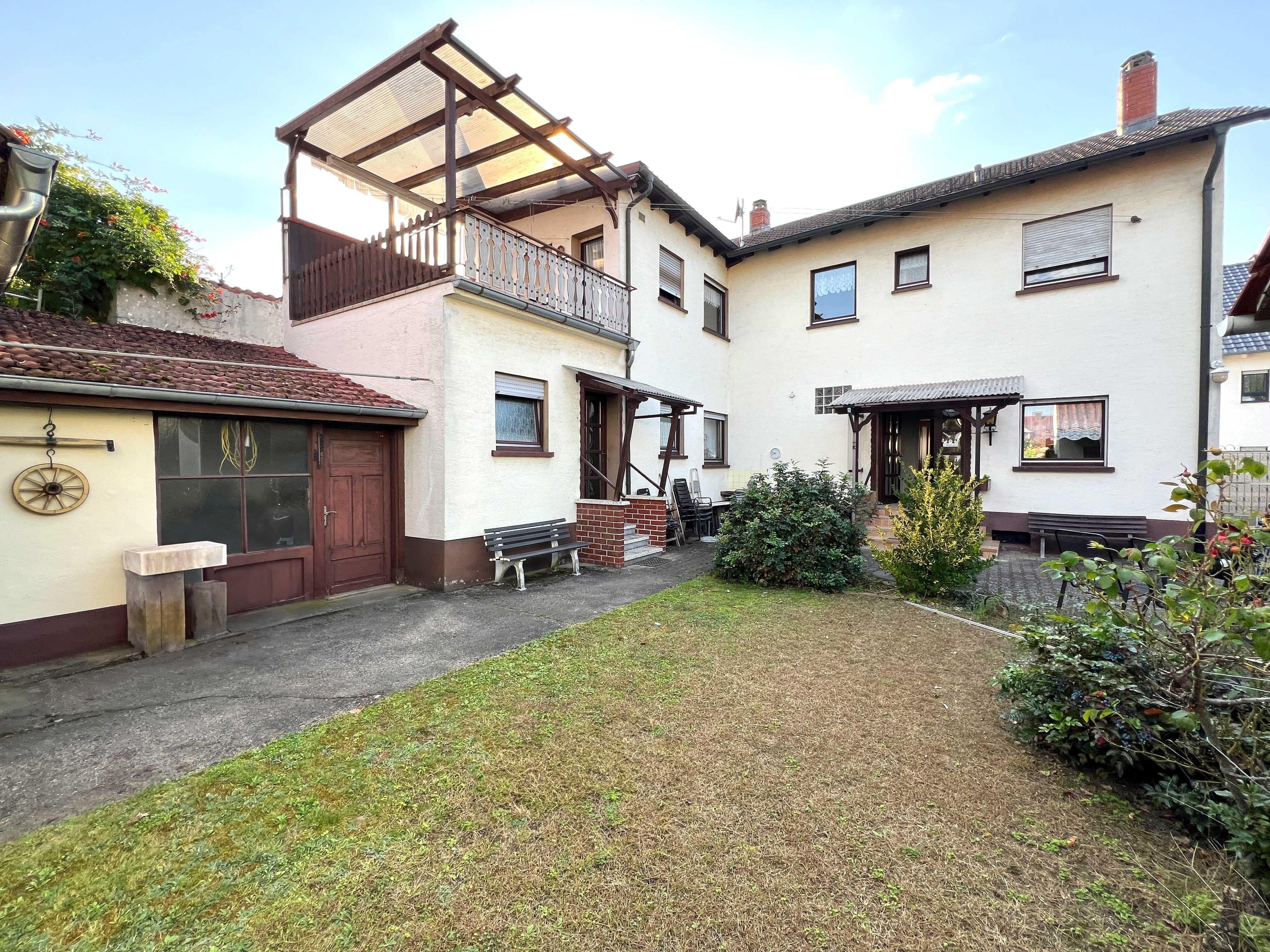 Mehrfamilienhaus zum Kauf 450.000 € 7 Zimmer 187 m²<br/>Wohnfläche 763 m²<br/>Grundstück Neulußheim 68809