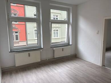 Wohnung zur Miete 305 € 1 Zimmer 40,1 m² 1. Geschoss Lange Straße 59 Wehringhausen - Ost Hagen 58089