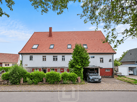 Bauernhaus zum Kauf 299.000 € 6 Zimmer 200 m² 557 m² Grundstück Fünfbronn Simmersfeld 72226