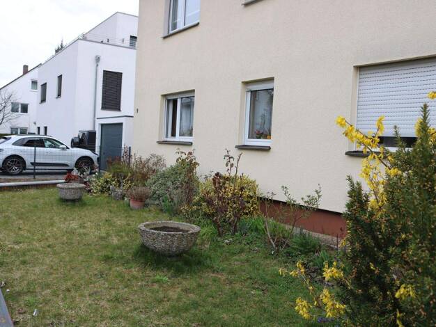 Wohnung zum Kauf 225.000 € 3 Zimmer 75,5 m² frei ab sofort Stein 90547