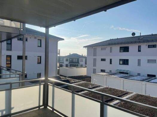 Wohnung zur Miete 925 € 3 Zimmer 80 m² Bad Windsheim Bad Windsheim 91438