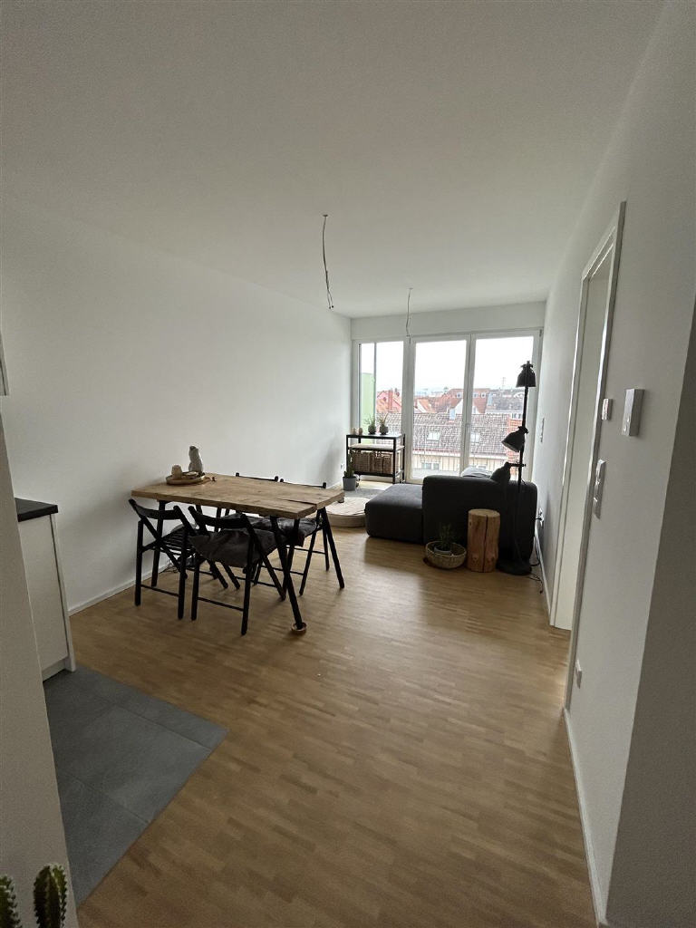 Wohnung zur Miete 750 € 2 Zimmer 45,7 m²<br/>Wohnfläche 4.<br/>Geschoss 01.04.2025<br/>Verfügbarkeit Hegau - Gymnasium 5 Singen 78224